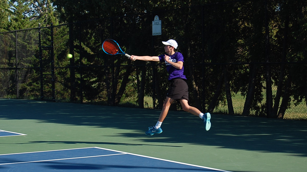 Eutectics falter in singles and fall to Principia