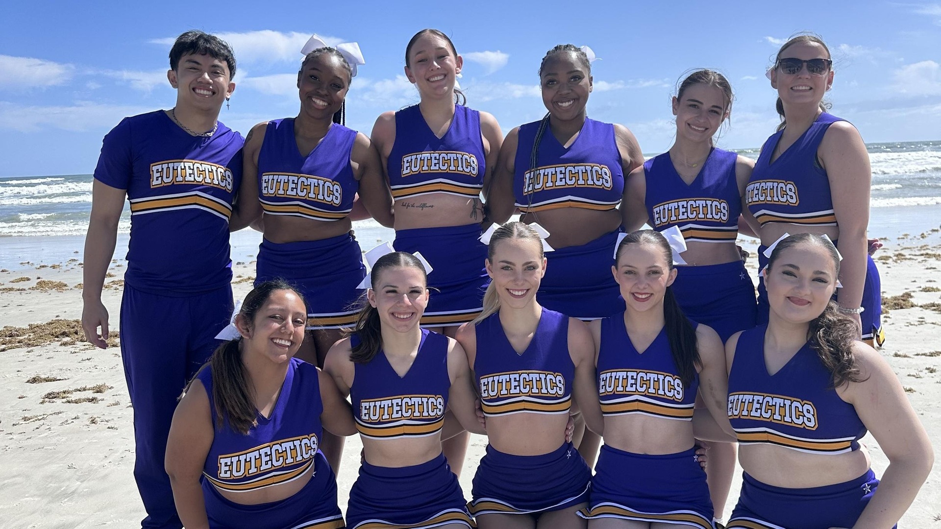 Cheer Competes at Nationals