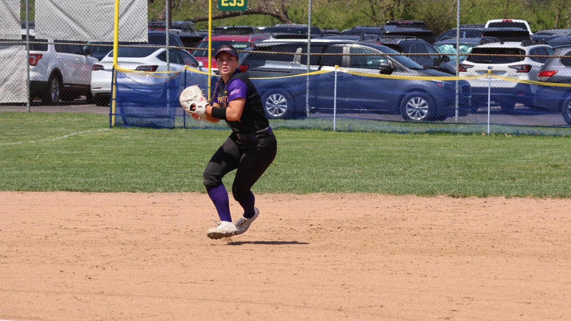AMC-Leader MBU Sweeps UHSP