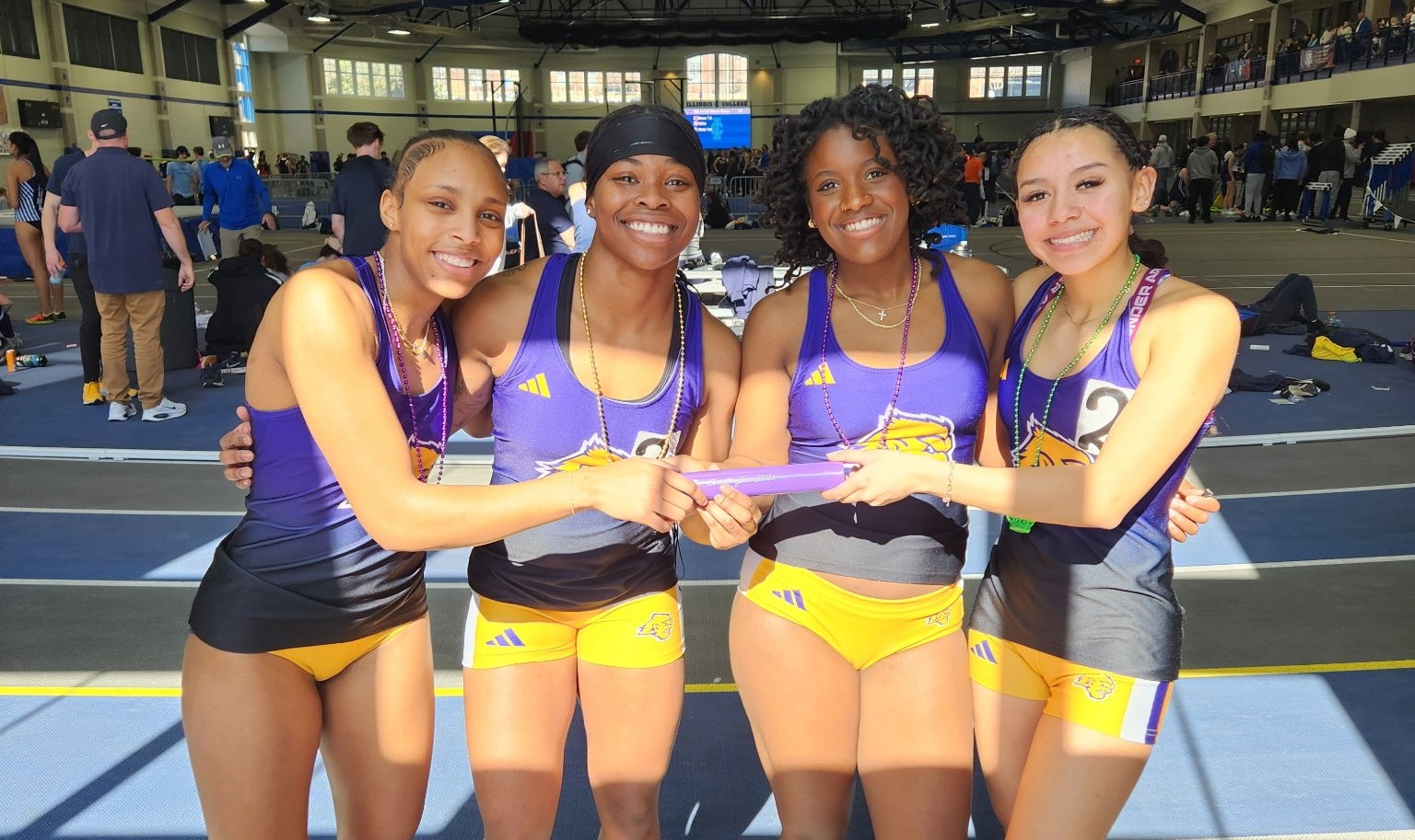 Macon-Ford, W4x200 Win; Three New Records Set at Jim Green Invite